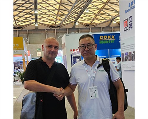 Deltag i 2025 World of Concrete Asia